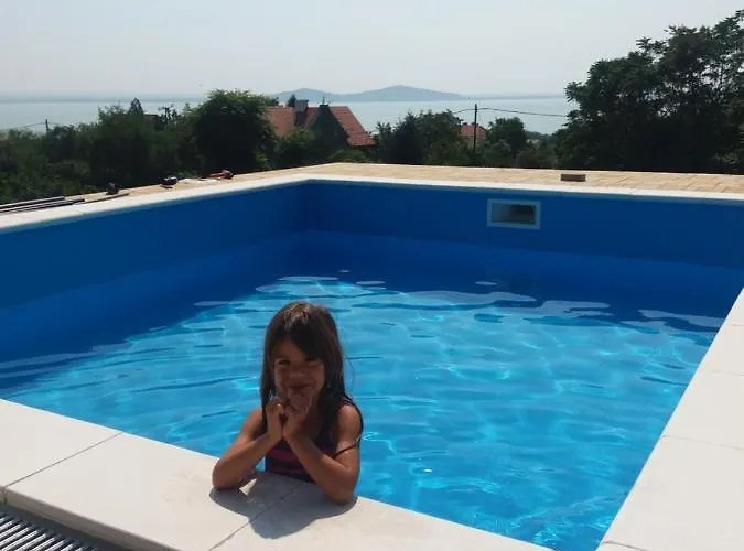 Daire Villo Badacsonytomaj